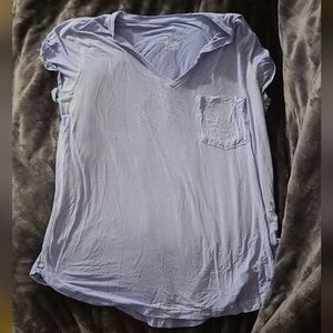 Womens American Eagle shirt, size large.